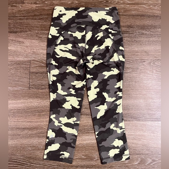 Lululemon Swift Speed High-Rise Crop 21" Heritage 365 Camo Crispin Green Multi - Picture 8 of 10